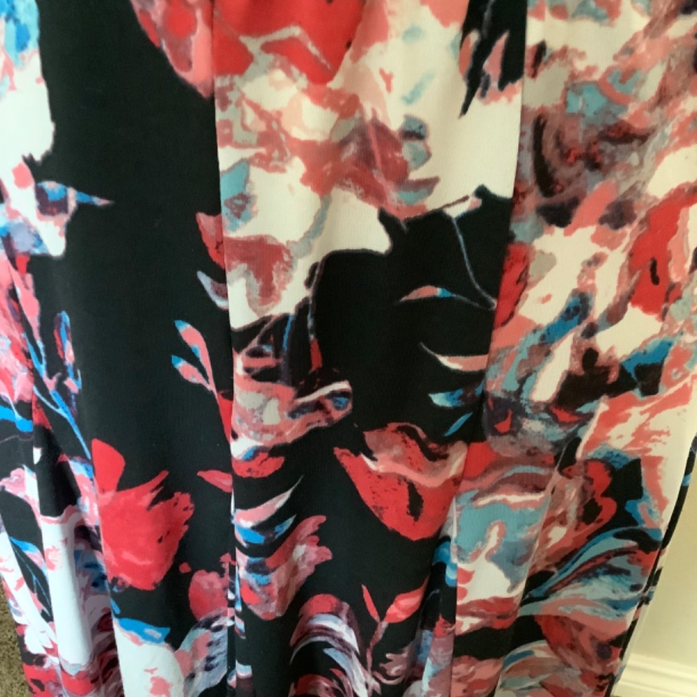 XL flowy skirt - Picture 2 of 5